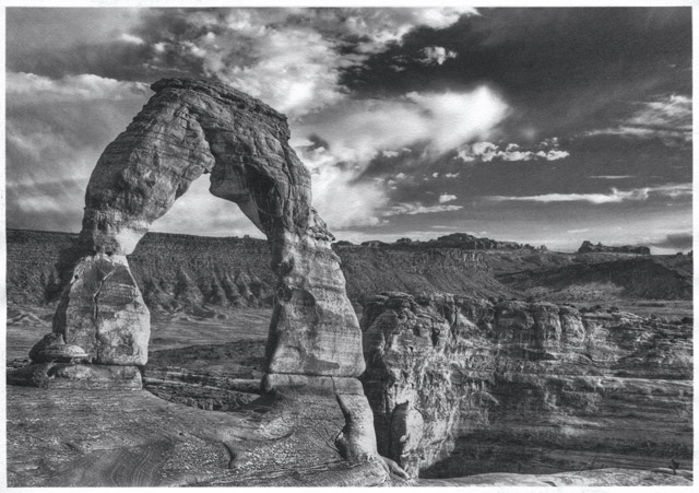 モノクロ写真の出力のスキャン画像　群雲こうぞ（晒）